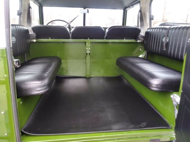 Land Rover Defender 1963 image number 41