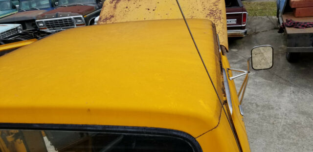 Ford F-250 1977 image number 26