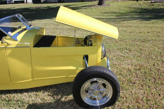 Ford Roadster 1932 image number 35