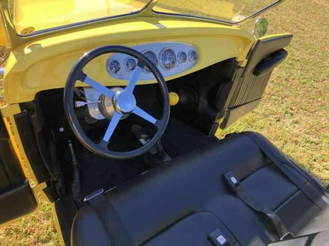 Ford Roadster 1932 image number 37