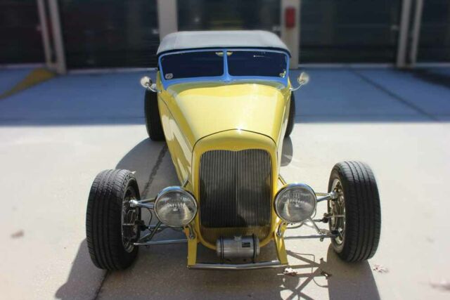 Ford Roadster 1932 image number 9