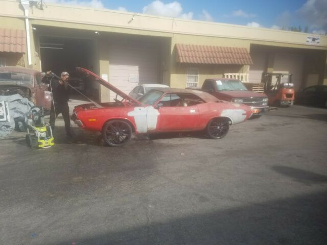 Dodge Challenger 1974 image number 26