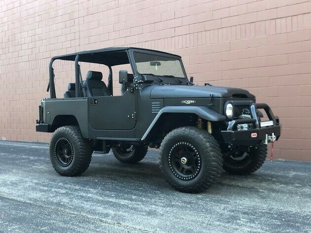 Toyota ICON FJ40 1969 image number 2