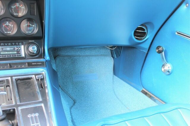 Chevrolet Corvette 1968 image number 28