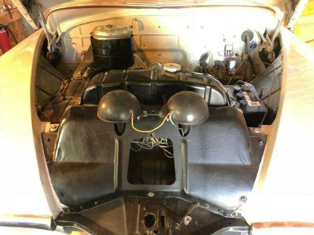 Chrysler Royal Town and Country 4 Door Station Wagon WOODY 1950 image number 21