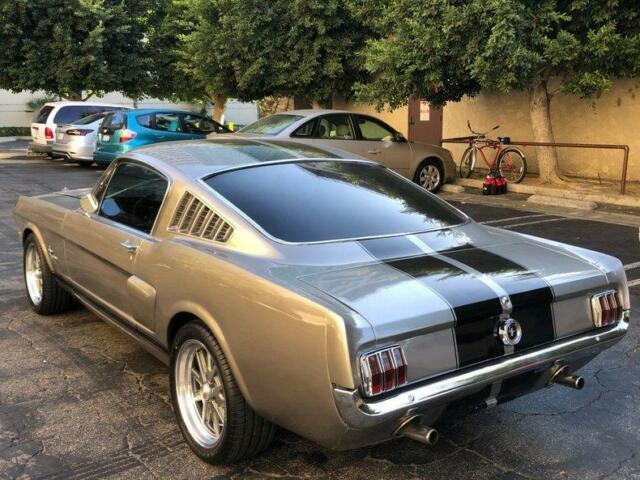 Ford Mustang 1966 image number 27