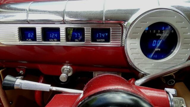 Ford Super Deluxe 1947 image number 32