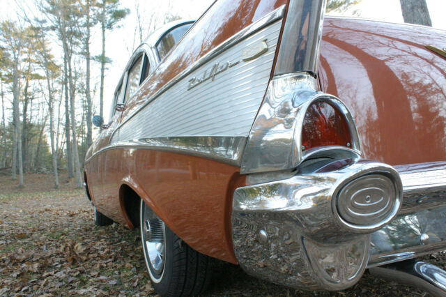 Chevrolet Bel Air/150/210 1957 image number 25