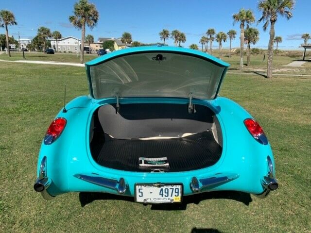 Chevrolet Corvette 1957 image number 27