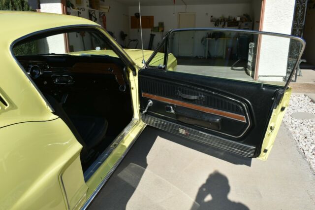 Ford Mustang 1968 image number 31