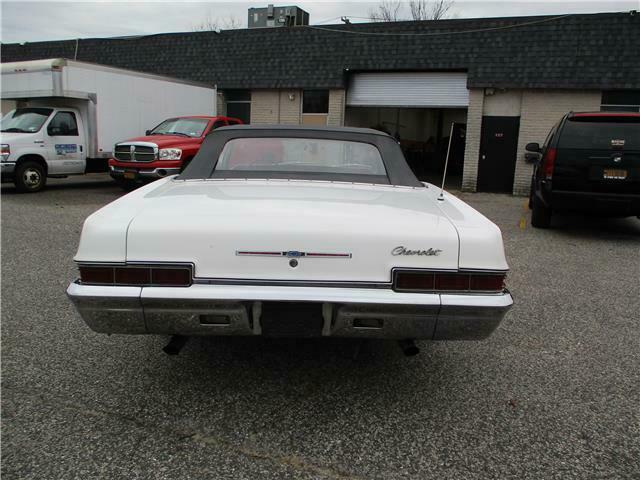 Chevrolet Impala 1966 image number 21
