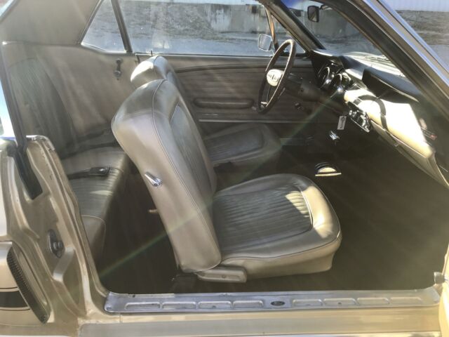 Ford Mustang 1968 image number 35