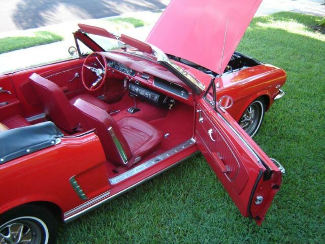 Ford Mustang 1965 image number 25