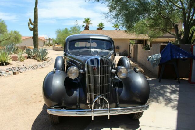 Buick Series 90 1936 image number 11