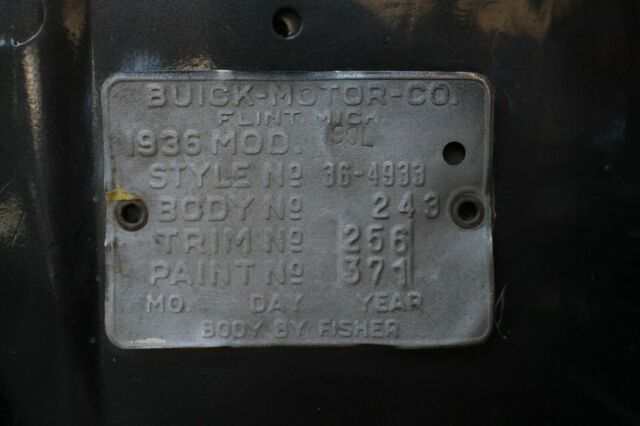 Buick Series 90 1936 image number 13