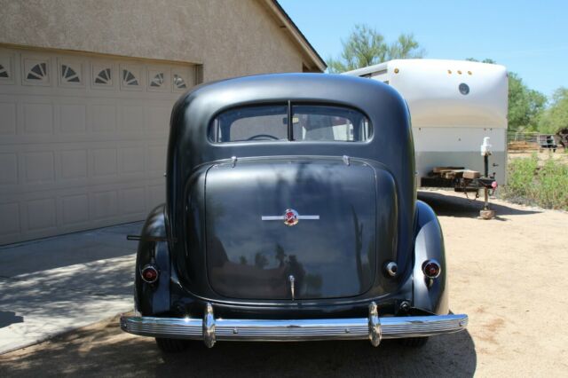 Buick Series 90 1936 image number 27