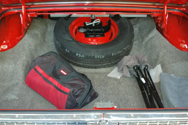 Ford Galaxie 1963 image number 26