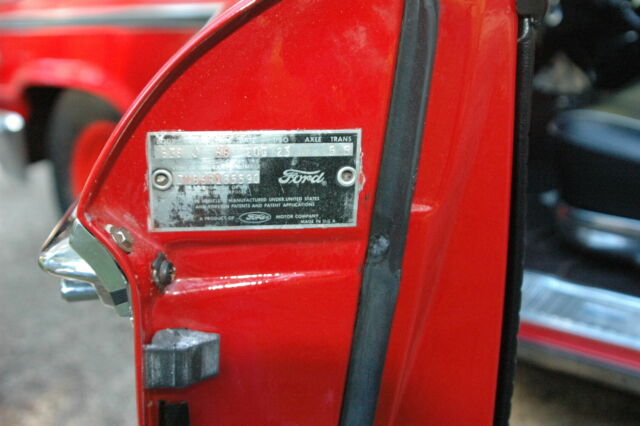 Ford Galaxie 1963 image number 33