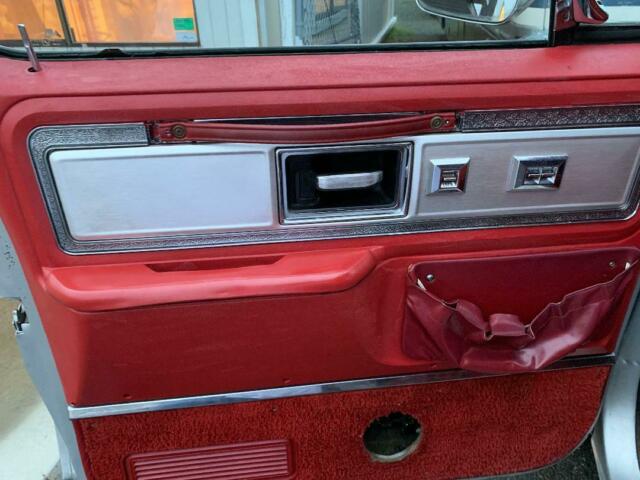 Chevrolet C/K Pickup 2500 1979 image number 27
