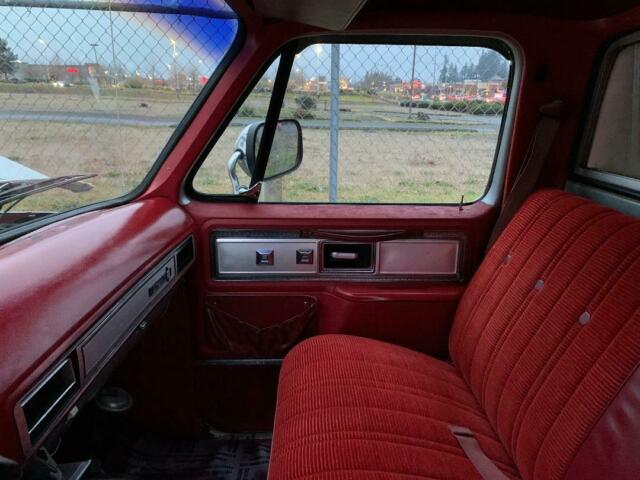 Chevrolet C/K Pickup 2500 1979 image number 28