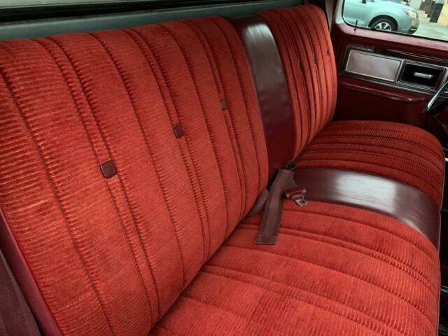 Chevrolet C/K Pickup 2500 1979 image number 9