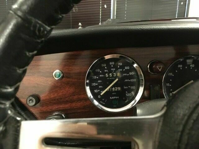 Triumph Spitfire 1976 image number 17