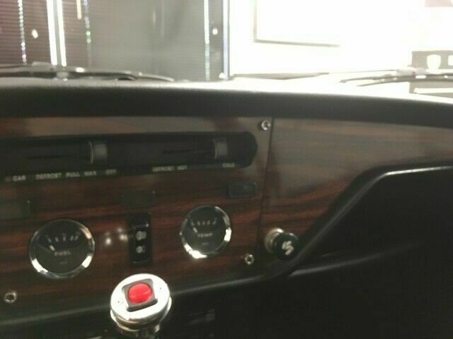 Triumph Spitfire 1976 image number 18
