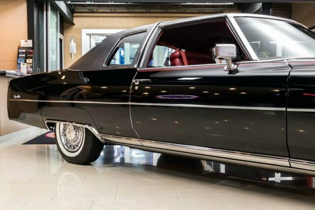 Cadillac DeVille 1975 image number 42