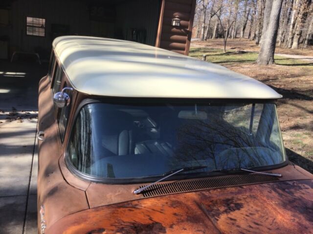 Chevrolet Suburban 1960 image number 18