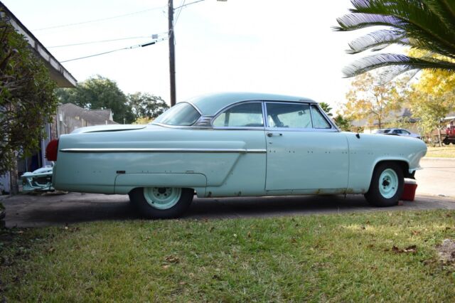 Lincoln Capri 1954 image number 1