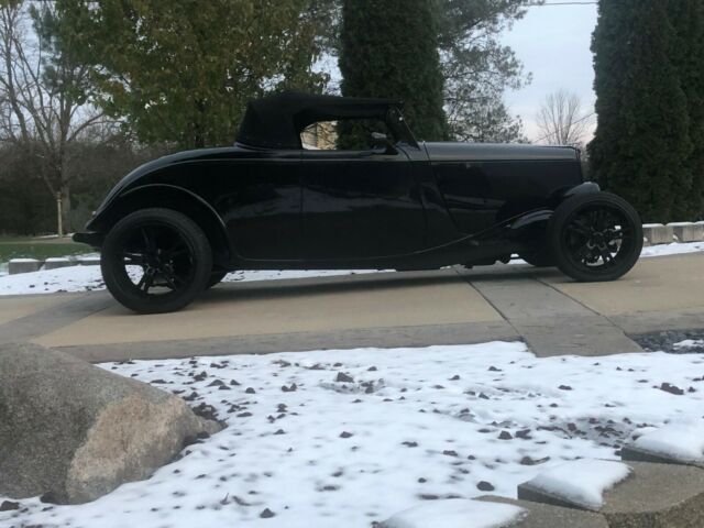 Ford ROADSTER 1933 image number 1