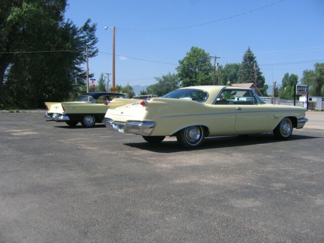 Chrysler Imperial 1960 image number 29