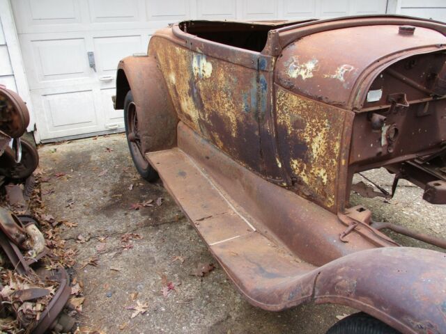 Ford Model A 1928 image number 2