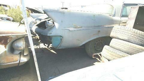 Chrysler Imperial 1961 image number 37