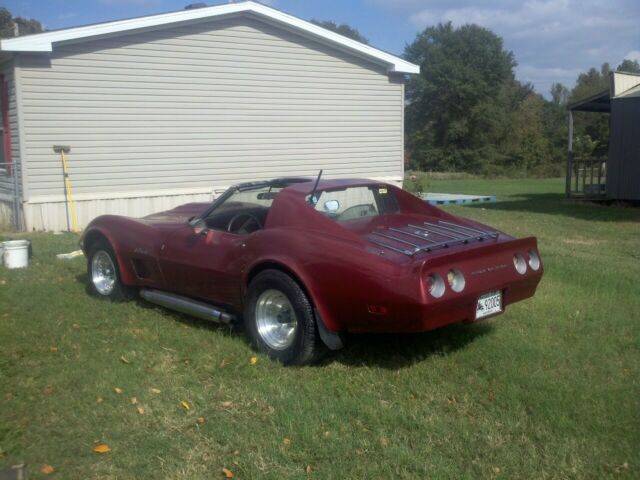 Chevrolet Corvette 1976 image number 8