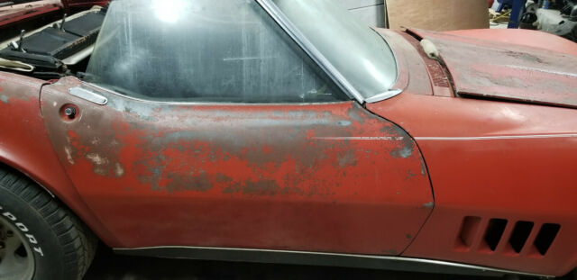 Chevrolet Corvette 1968 image number 28