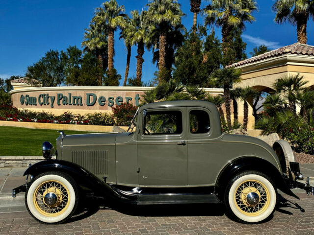 Ford 5 WINDOW COUPE 1932 image number 15