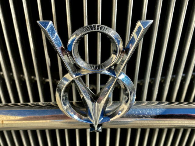 Ford 5 WINDOW COUPE 1932 image number 4