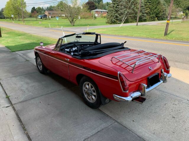 MG MGB 1964 image number 29