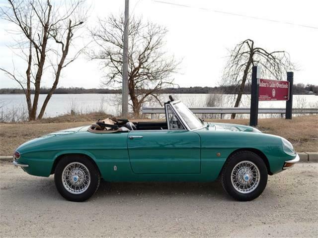 Alfa Romeo duetto 1967 image number 15