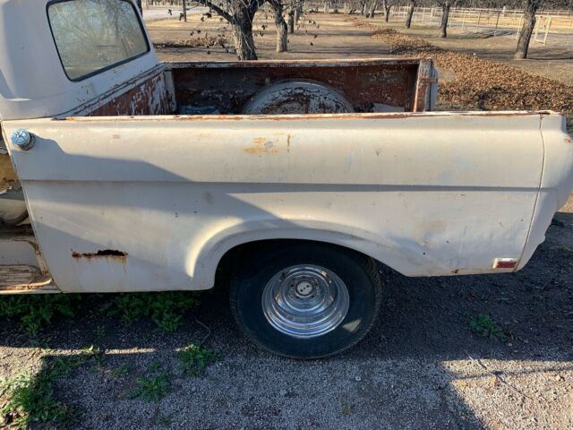 Ford F-100 1962 image number 3