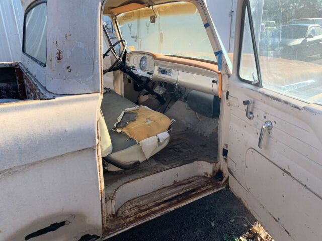 Ford F-100 1962 image number 6