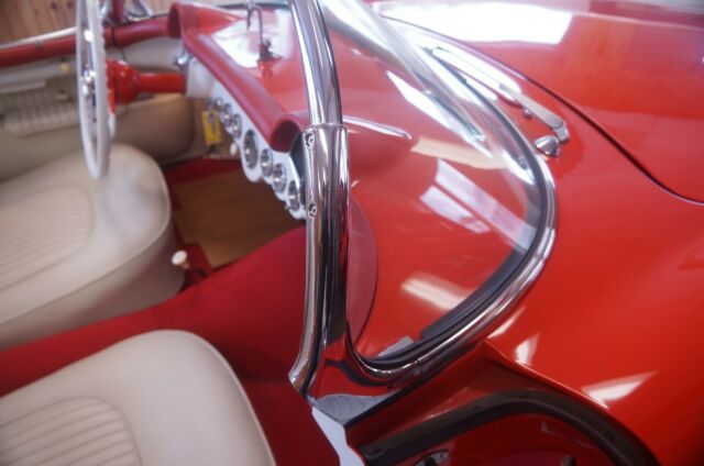 Chevrolet Corvette 1955 image number 36