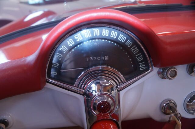 Chevrolet Corvette 1955 image number 43