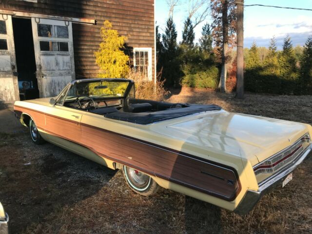 Chrysler Newport 1968 image number 4