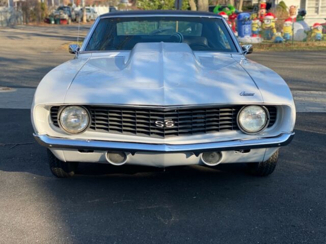 Chevrolet Camaro 1969 image number 2