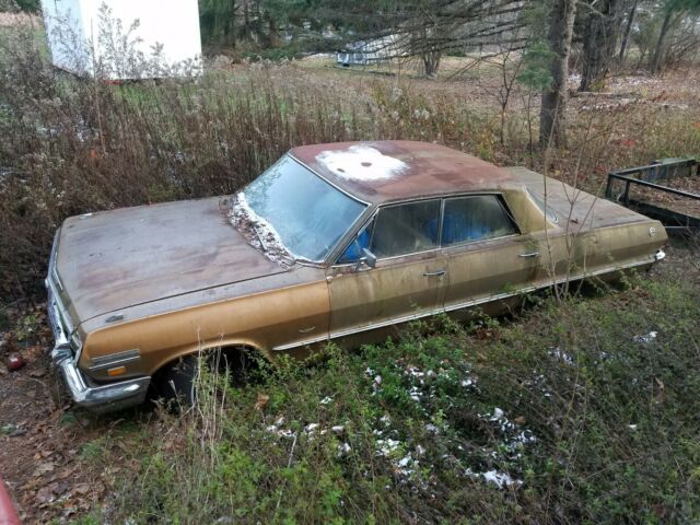 Chevrolet Impala 1963 image number 2