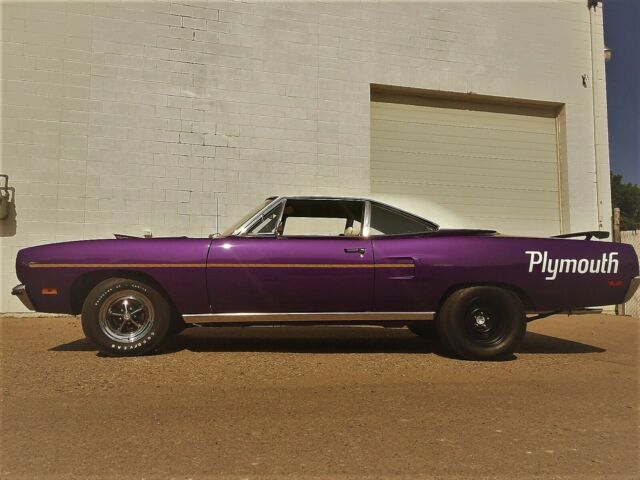 Plymouth Road Runner 1970 image number 0