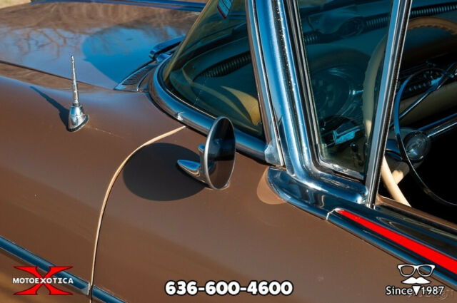 Oldsmobile Starfire 98 Holiday 1957 image number 34