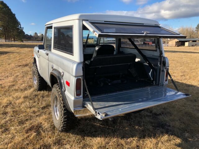 Ford Bronco 1973 image number 5